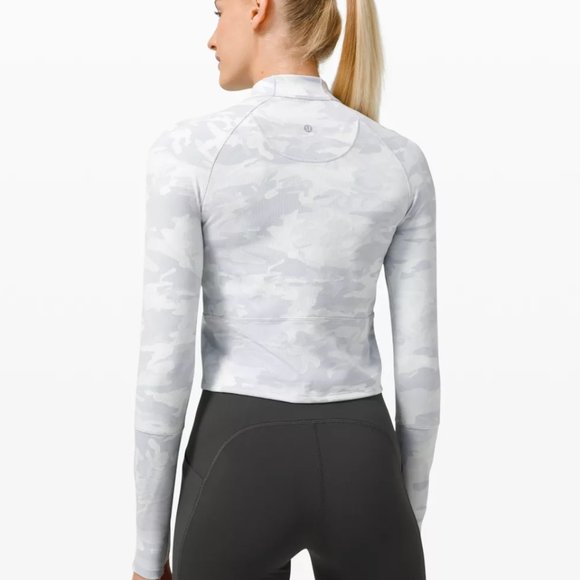 Lululemon Pace Pursuit Long Sleeve 1/2 Zip - Picture 2 of 5
